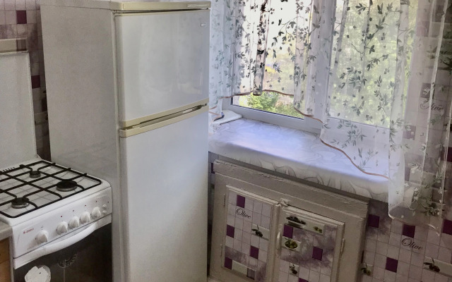 Ekonom 2 Komnatnaya Uyutnaya I Chistaya Flat