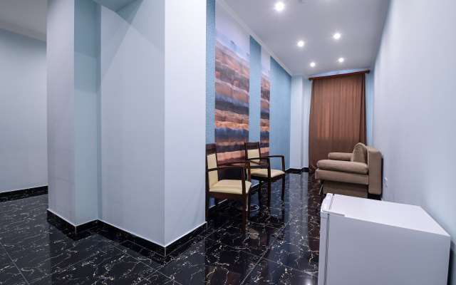 Отель Arda Golden Hotel Yerevan