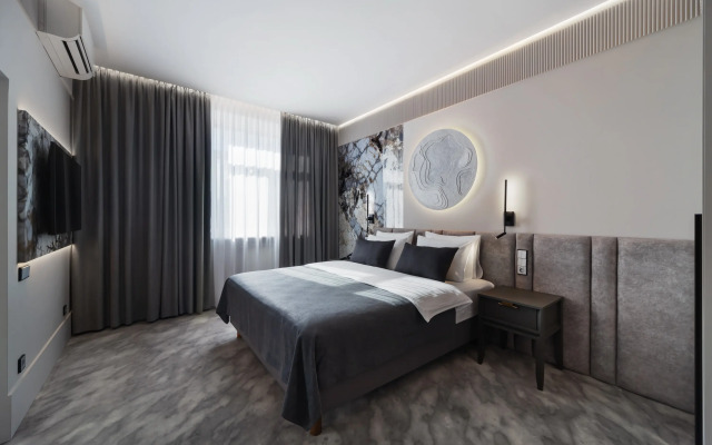 Green Park Hotel