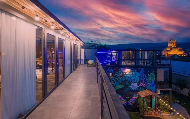 Terra Bridge Apartment hotel