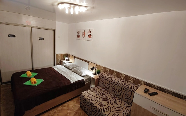 S Vidom Na Ploschad Pyat Uglov Flat