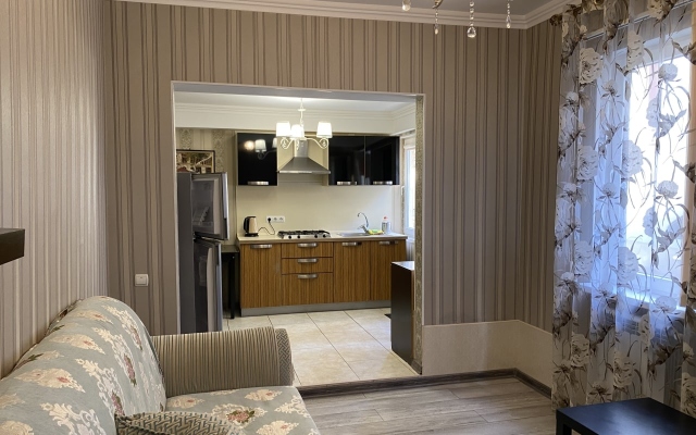 Частный Дом 015 Октябрьская, 28