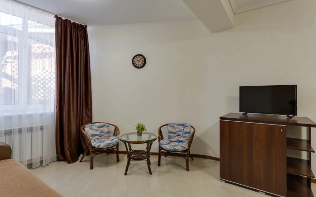 Irina Guest House