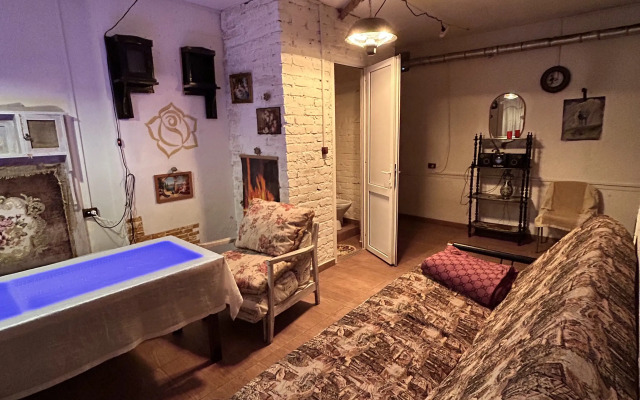 Квартира Лофт на Набережной c Отдельным Входом и 2-мя Санузлами