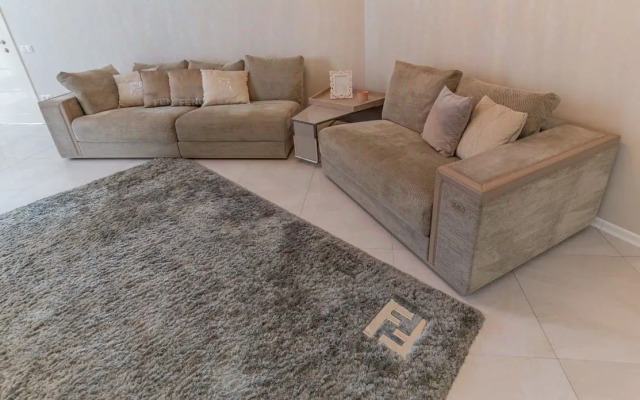 Na Krasnogvardeyskoy Ulitse, 38AlitA Flat