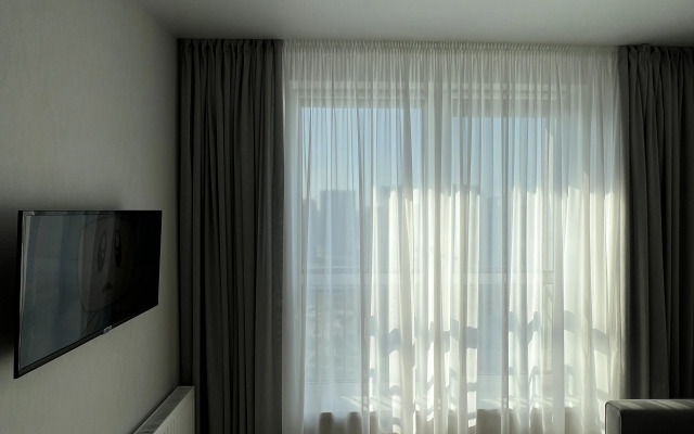 Квартира 1-ком в новом доме посуточно