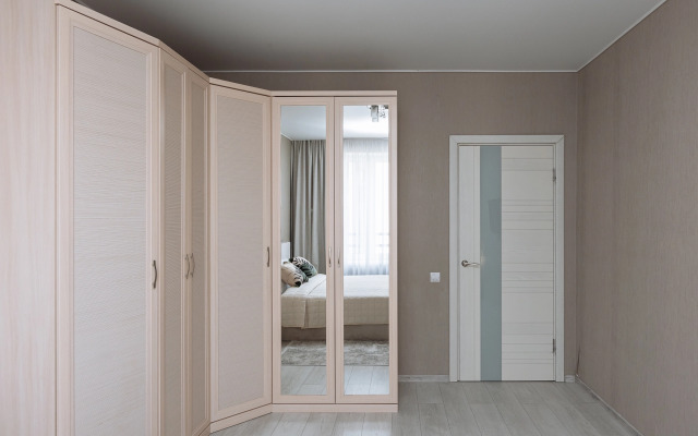Artilleriyskaya 79 Flat
