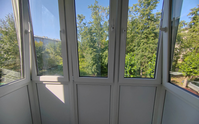Kvartira Krasivaa Stalinka na Plosadi Maakovskogo