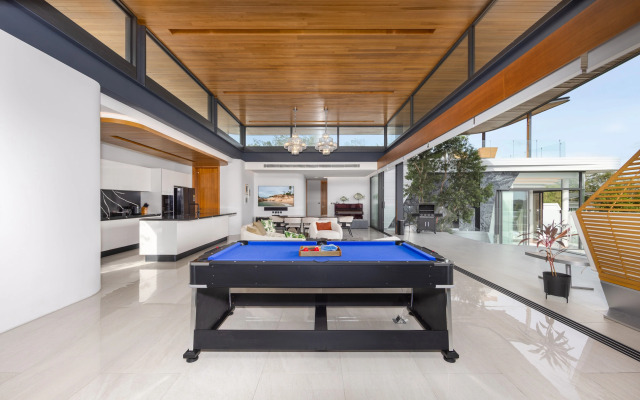 Zavaya 360 View Luxury Retreat with Pool Villa