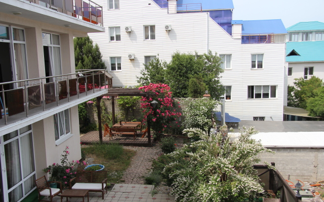 MarVik Guest House