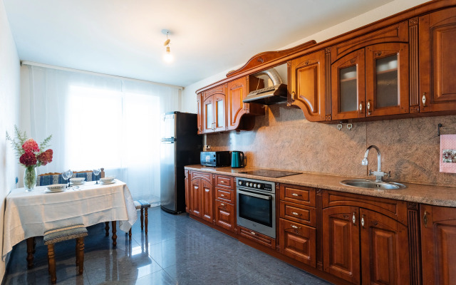 Квартира с шикарным видом напротив ТЦ Планета