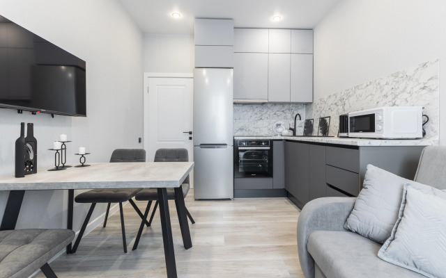 V Tsentre na Tukaya Flat