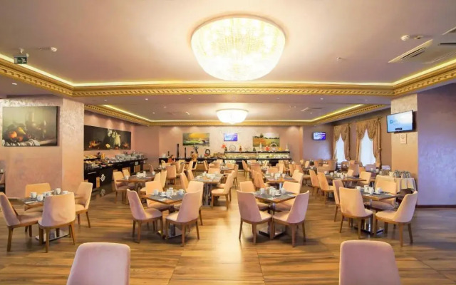 Wyndham Batumi Hotel