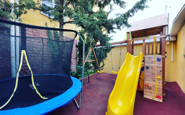 Natali Guest House