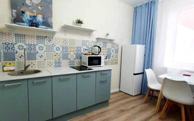 Квартира с Лоджией на Комсомольском Проспекте 4