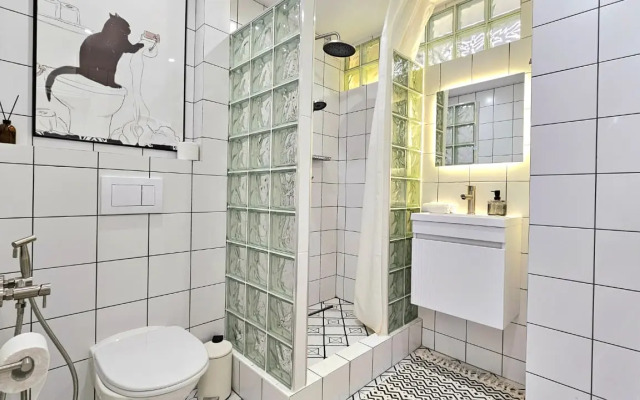 U Ozera Kaban: Stilny Remont I Idealnoye Raspolozhenie! Flat