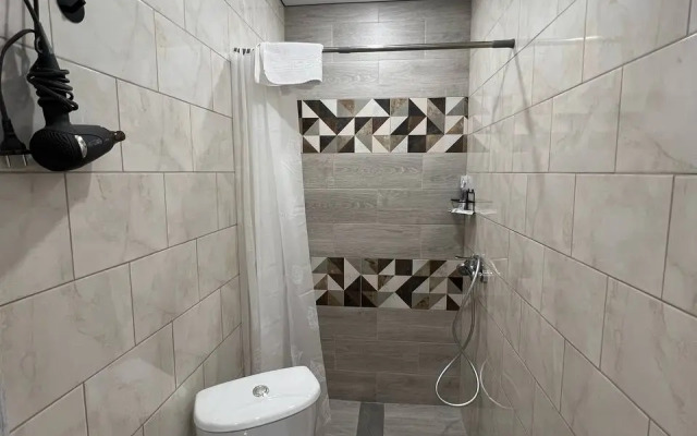 Studiya V Tsentre Goroda U Aeroporta Apartments