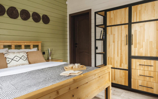 2 Guest House