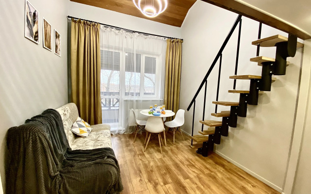 Na 4kh Gostey S Balkonom Vblizi Aeroporta Sheremetyevo Apartments