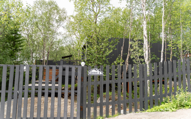 Domik V Lesu V 6 Km Ot Murmanska Private house