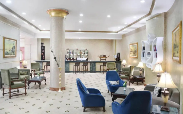 Отель Tolip Aswan