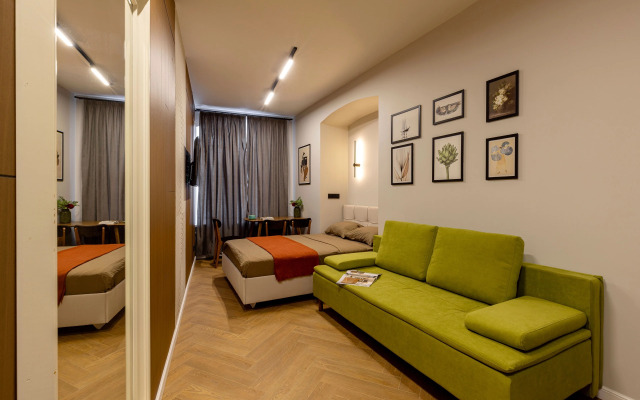 Uluchshennye Na Nevskom 105 Apartments