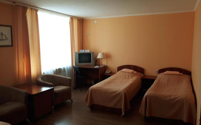 Отель Надеждинский