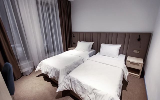 Chayka Hotel