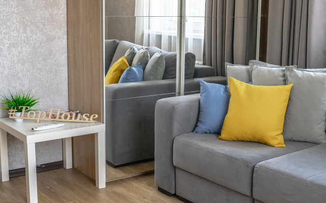 Апартаменты TopHouse на Можжевеловой 18, 2 этаж Двухкомнатные