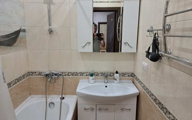 Trekhkomnatnaya kvartira Good Sleep Apartments Flat