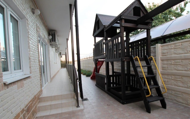 Azov Inn Guest House