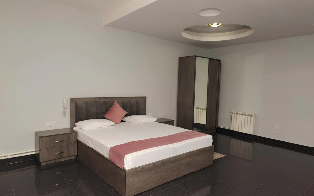 Continental Complex Hotel
