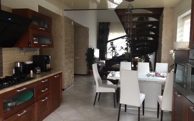 Alma Guest House