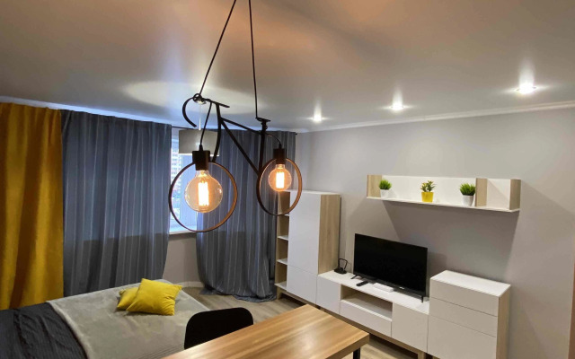 Квартира Хрустальная 44/3