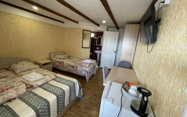Mari-Mar Guest House
