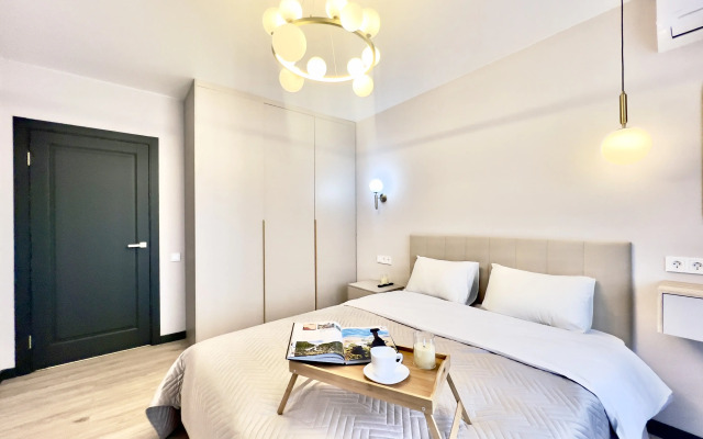 VyDoma na Tyumenskom Arbate s vidom na Bul'var Dzerzhinsko Apartments