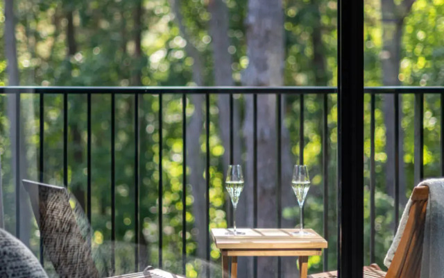 Отель Карманнс