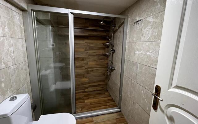 Отель Moon Blue