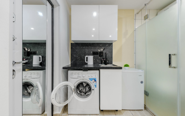 Uluchshennye Apartments