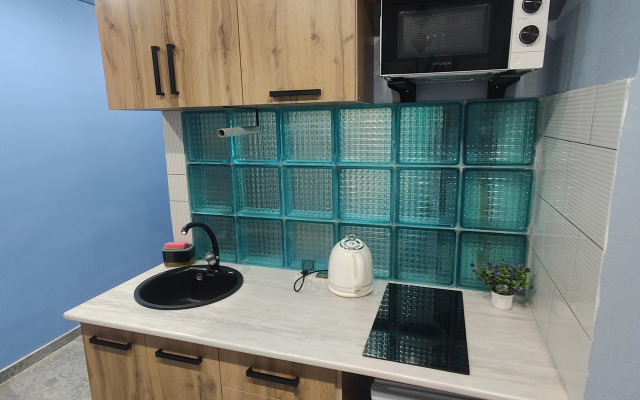 Апартаменты отличная студия напротив Сибади в центре Нефтяников