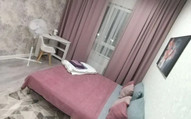 Studiya Na Naberezhnoy Irkuta 21 Flat