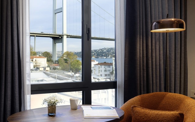 Crowne Plaza Istanbul Ortakoy Bosphorus, an IHG Hotel