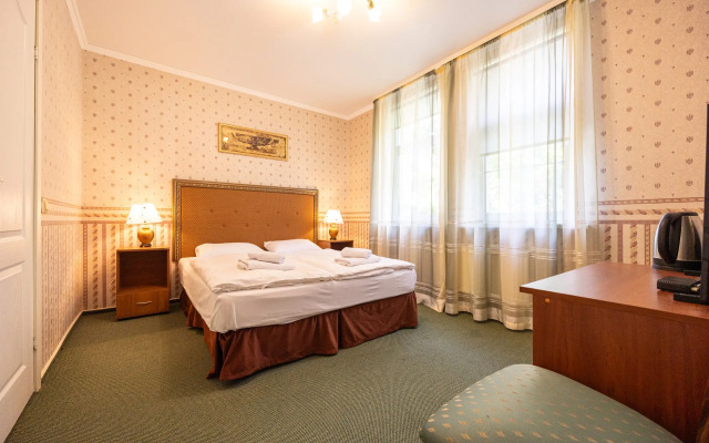 Grench Guest House
