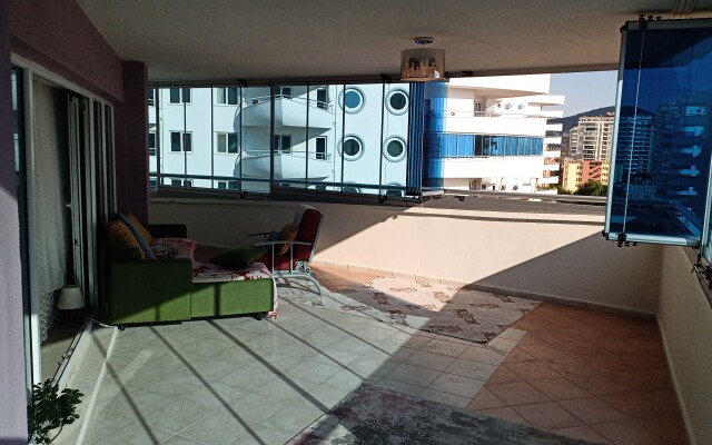 My Marine Residence Lux Sea View