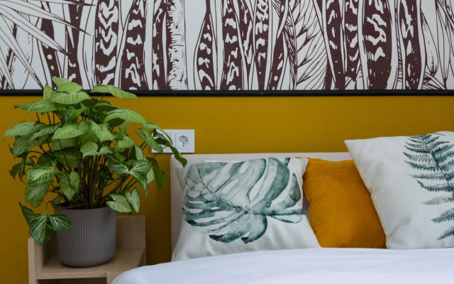 Квартира на Аллее Первой Маевки 15 с2