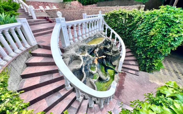 Rusalochka Hotel