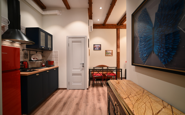 Апартаменты 2-х комнатные в центре