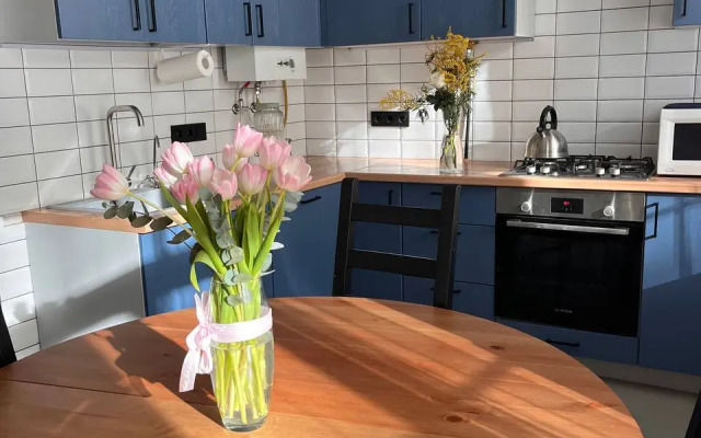 Квартира Уютная Двухкомнатная в Центре Города