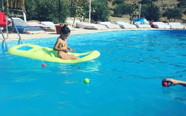 Goknar Knidos Hotel