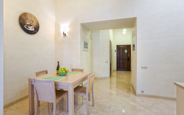 Апартаменты Таврида Люкс на набережной в Ялте